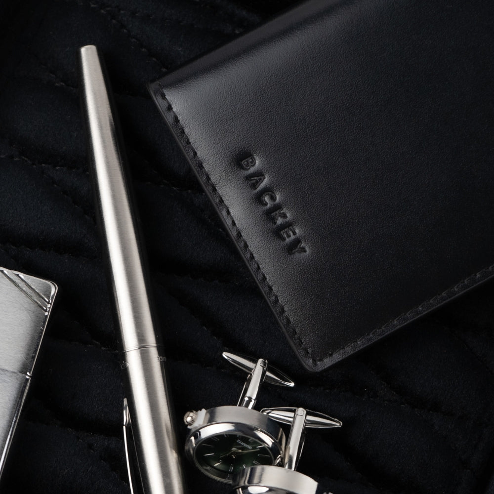 Backey Compact Cardholder Logo Embossed with Pen